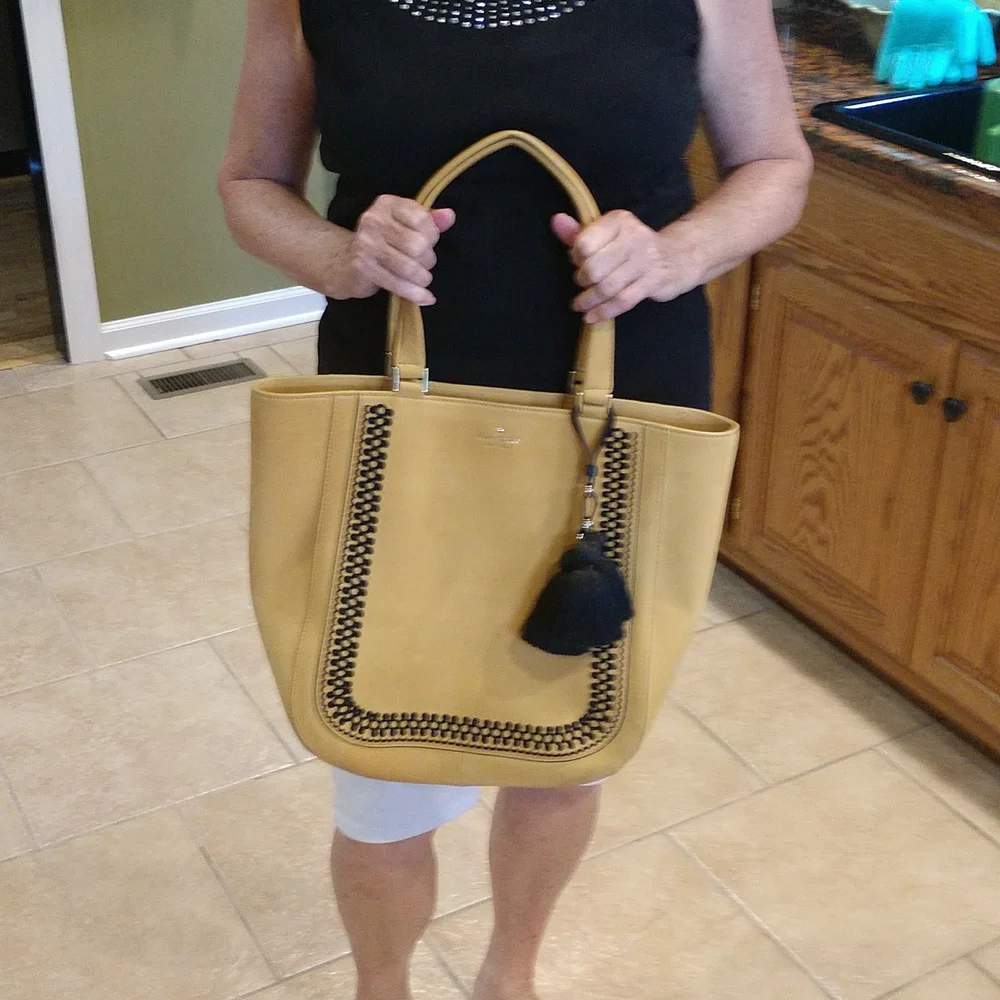 Kate Spade Bag - Picture 2 of 9